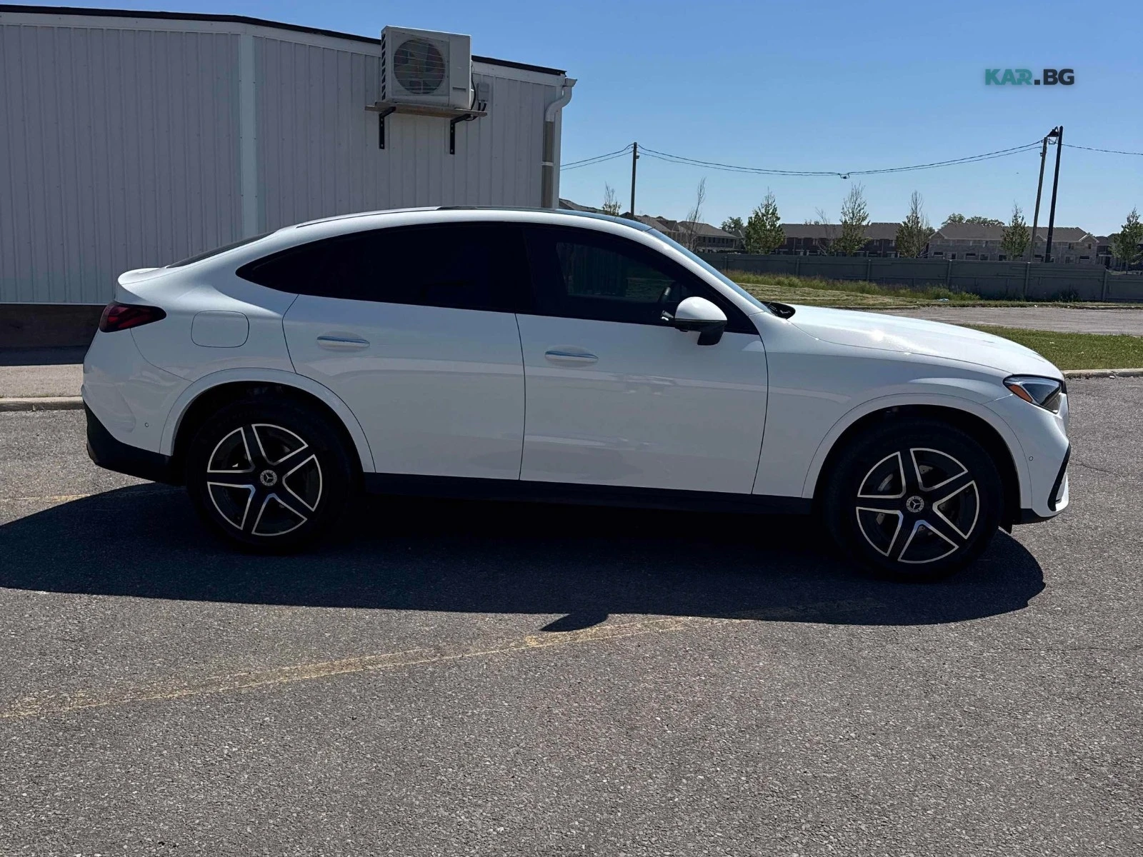 Mercedes-Benz GLC 300 COUPE 4MATIC АВТОКРЕДИТ ЦЕНА ДО БЪЛГАРИЯ, снимка 5 - Автомобили и джипове - 54775723