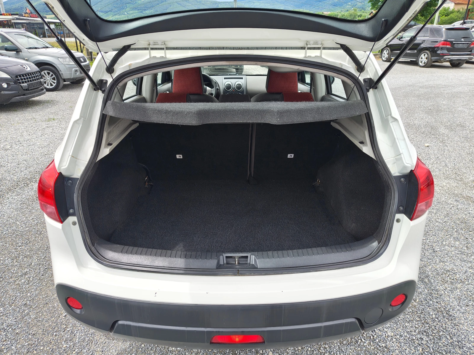 Nissan Qashqai 1.5 DCI | Mobile.bg � ����������� 9