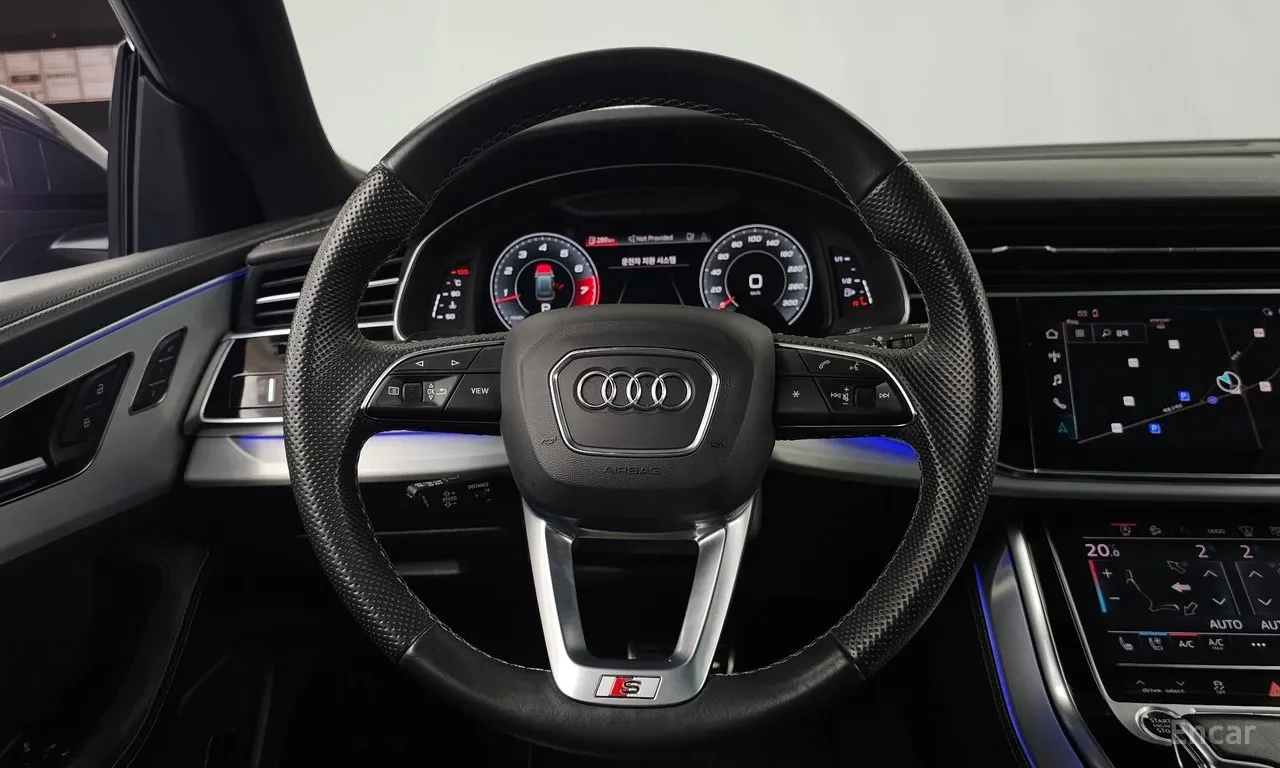 Audi Q8 55 TFSI | QUATTRO | PREMIUM, снимка 13 - Автомобили и джипове - 55784425