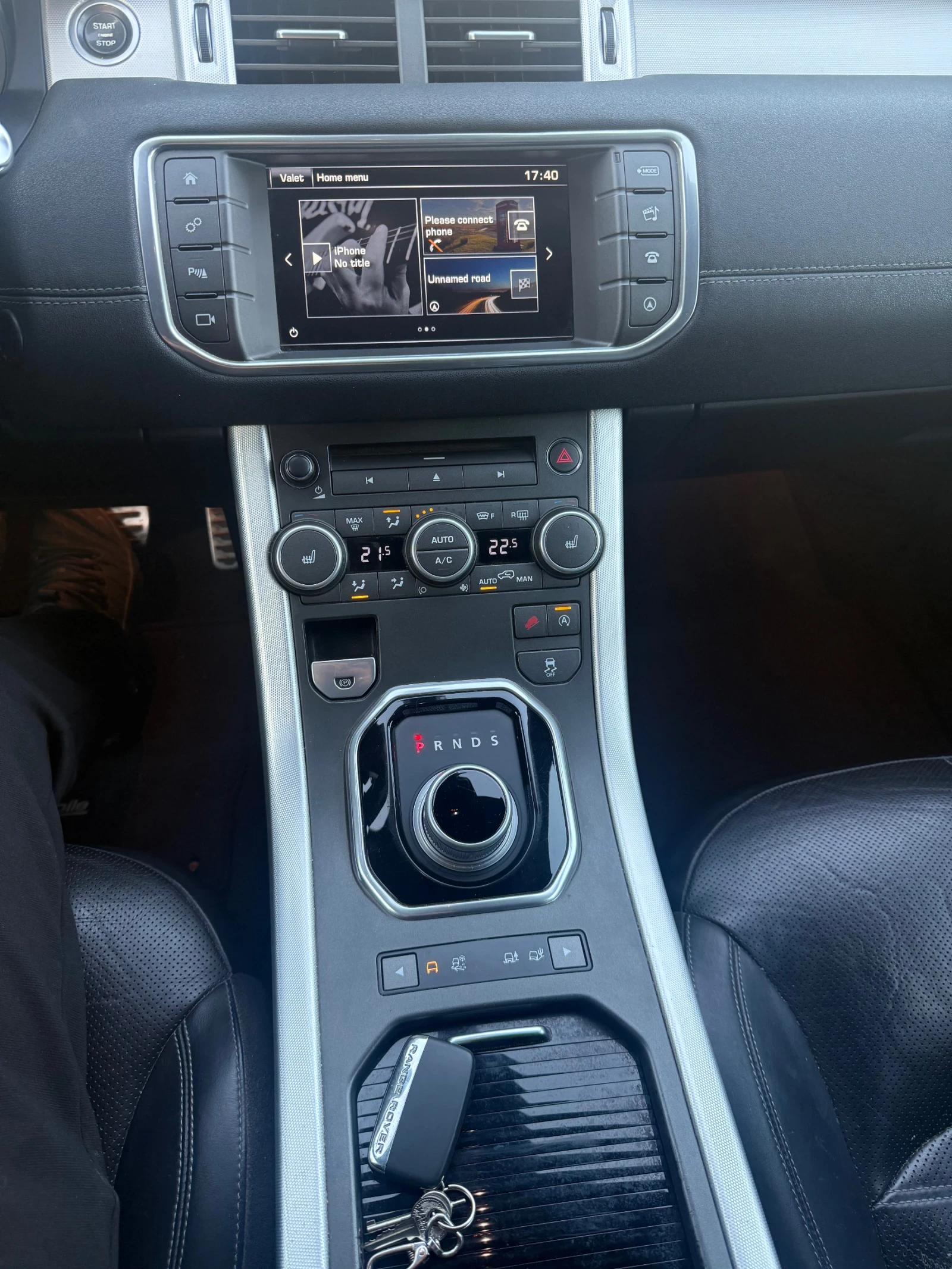 Land Rover Range Rover Evoque R-Dynamic, Facelift , снимка 12 - Автомобили и джипове - 56600403