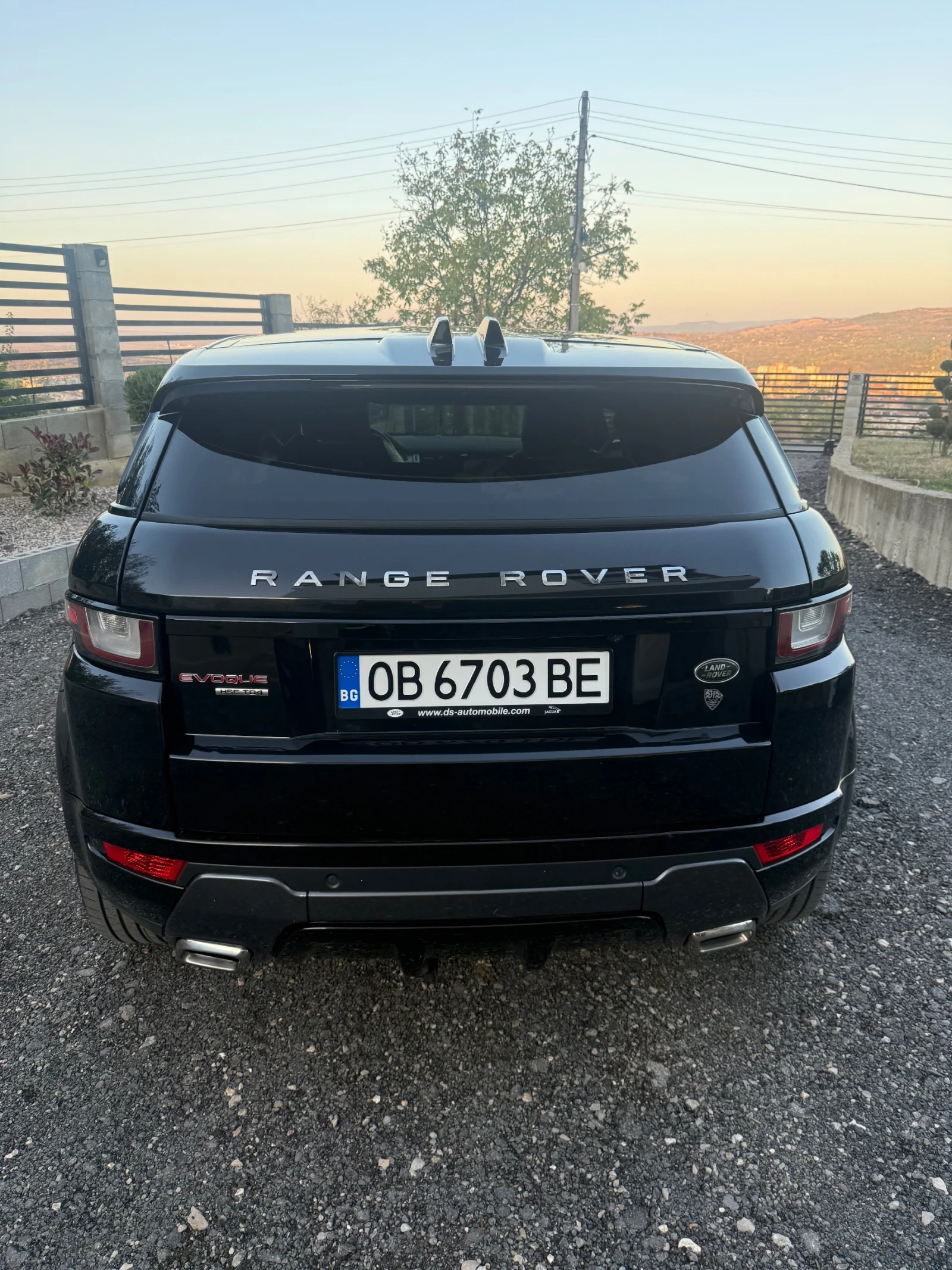 Land Rover Range Rover Evoque R-Dynamic, Facelift , снимка 5 - Автомобили и джипове - 56600403
