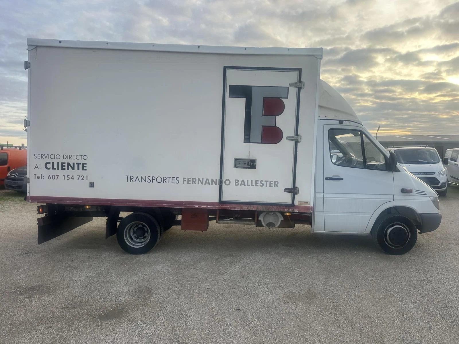 Mercedes-Benz Sprinter 416  - изображение 8