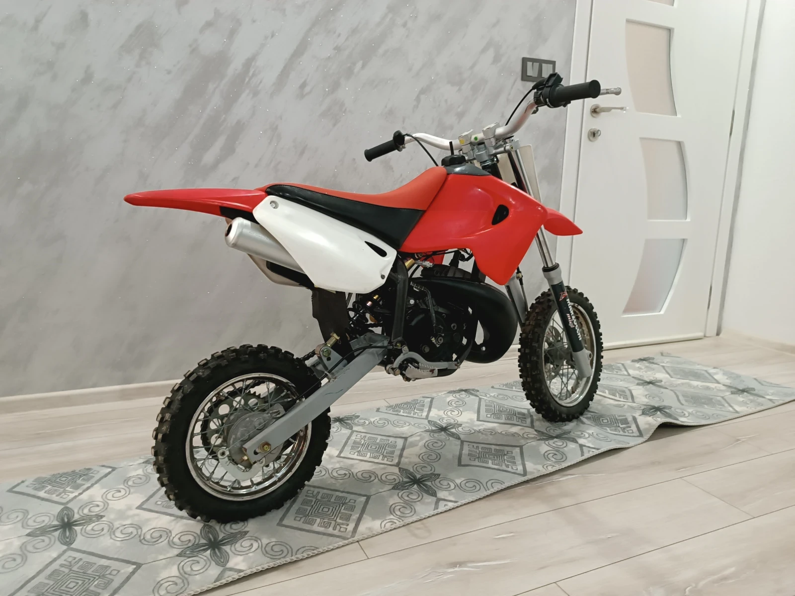 Aprilia 50 Sr - изображение 8