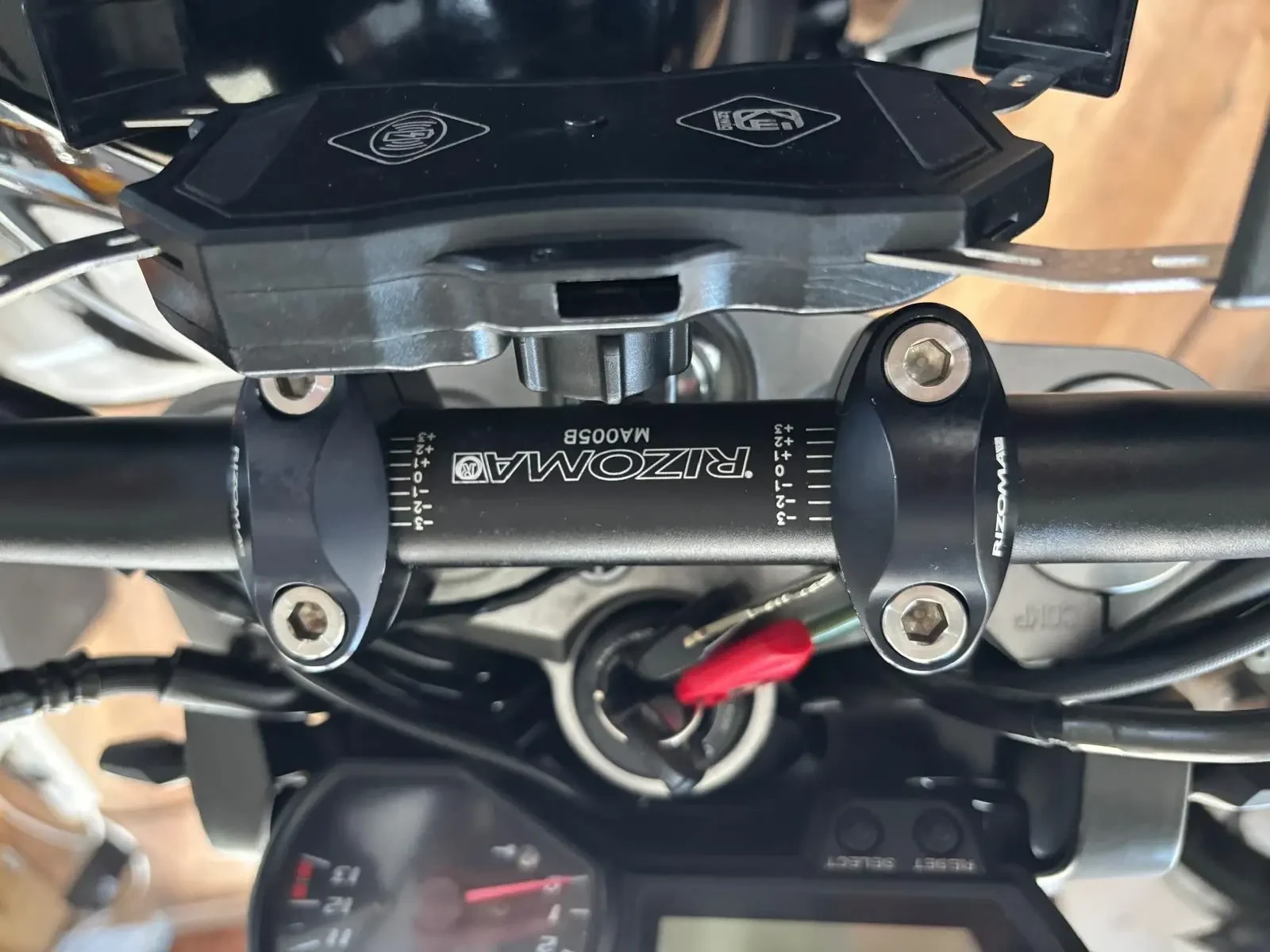 Yamaha FZ1 MIVV, снимка 9 - Мотоциклети и мототехника - 54239540