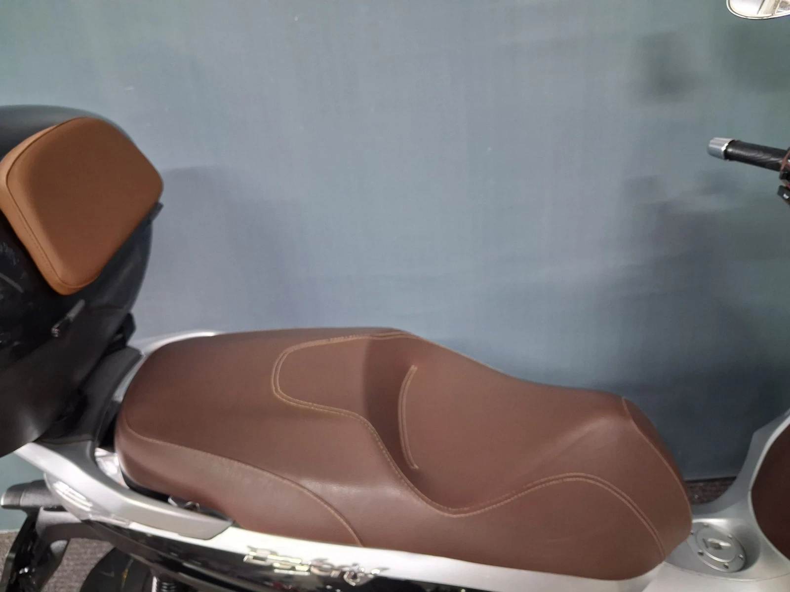 Piaggio Beverly 300i, снимка 10 - Мотоциклети и мототехника - 54392724