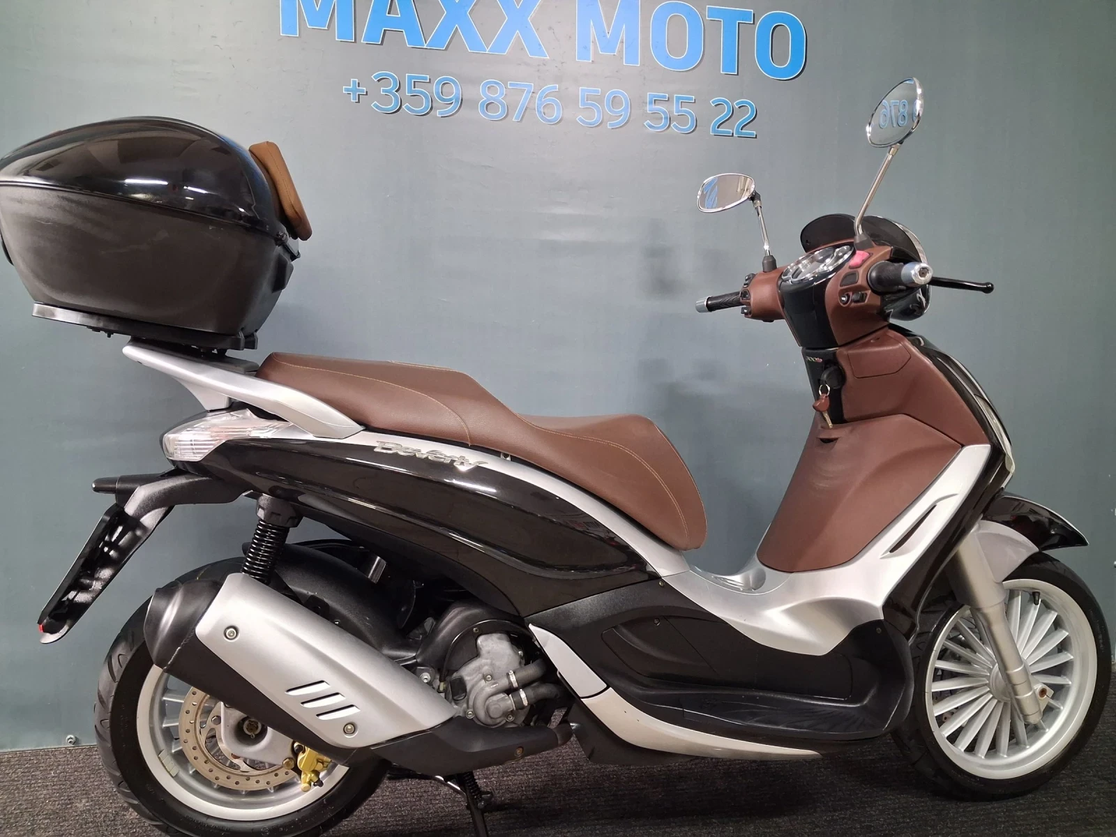 Piaggio Beverly 300i, снимка 8 - Мотоциклети и мототехника - 54392724