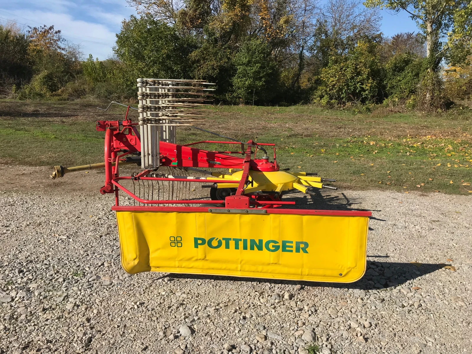 Сенообръщачка Pottinger TOP 420 N, снимка 1