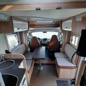 Кемпер Burstner Limited T 727 G, снимка 9