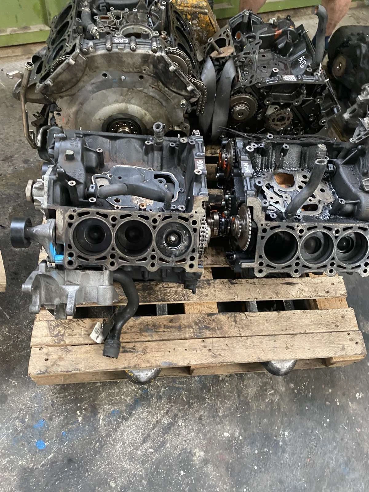 Двигател на части за Audi WV  3.0tdi 233cv - BUG BKN CAS | Mobile.bg — изображение 1