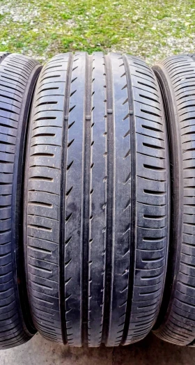 Гуми Летни 215/50R18, снимка 4