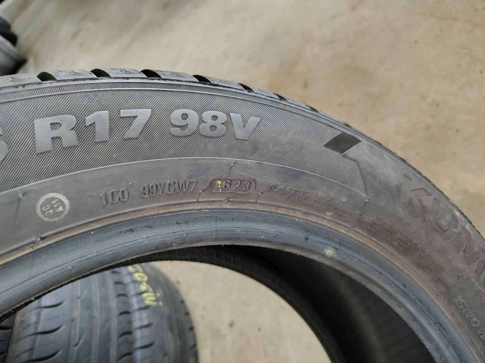  215/55R17 | Mobile.bg   8
