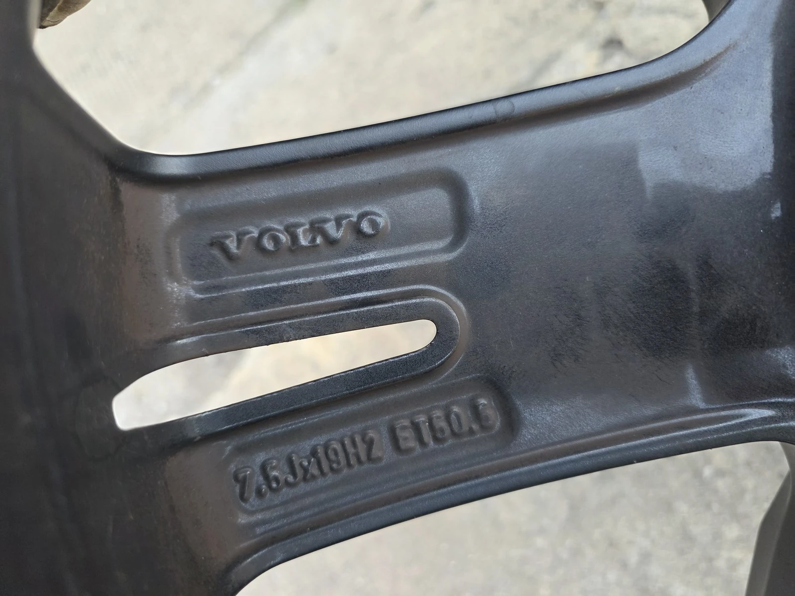 Джанти за Volvo, снимка 4 - Гуми и джанти - 56725371