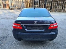 Mercedes-Benz E 500 4 Matic обдухване теглич 388к.с., снимка 13