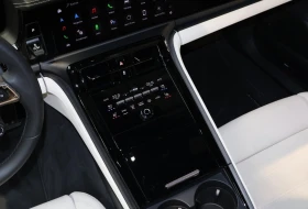 Porsche Panamera 4S E-HYBRID/FACELIFT/CARBON/SPORT DESIGN/BOSE/PANO, снимка 11