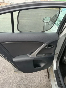 Toyota Avensis, снимка 8