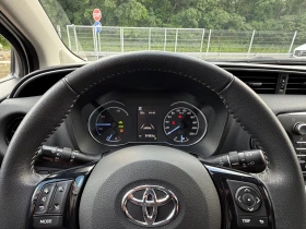 Toyota Yaris 1.5BENZIN* HYBRID* FACE* 31063KM, снимка 13