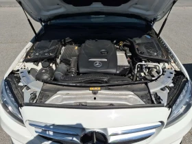 Mercedes-Benz C 300 * CARFAX * ОПЦИЯ ЗА ФИНАНСИРАНЕ * , снимка 17
