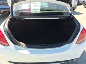 Mercedes-Benz C 300 * CARFAX * ОПЦИЯ ЗА ФИНАНСИРАНЕ * , снимка 13