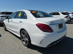 Mercedes-Benz C 300 * CARFAX * ОПЦИЯ ЗА ФИНАНСИРАНЕ * , снимка 4