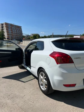 Обява за продажба на Kia Ceed 1.6 D 90hp ~7 999 лв. - изображение 2