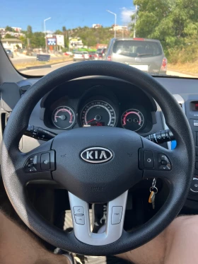 Обява за продажба на Kia Ceed 1.6 D 90hp ~7 999 лв. - изображение 9
