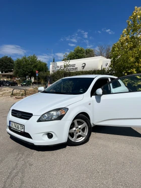 Обява за продажба на Kia Ceed 1.6 D 90hp ~7 999 лв. - изображение 1