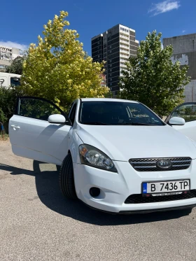 Обява за продажба на Kia Ceed 1.6 D 90hp ~7 999 лв. - изображение 1