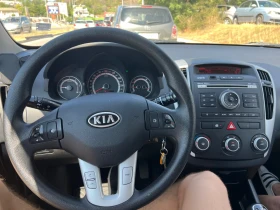 Обява за продажба на Kia Ceed 1.6 D 90hp ~7 999 лв. - изображение 10