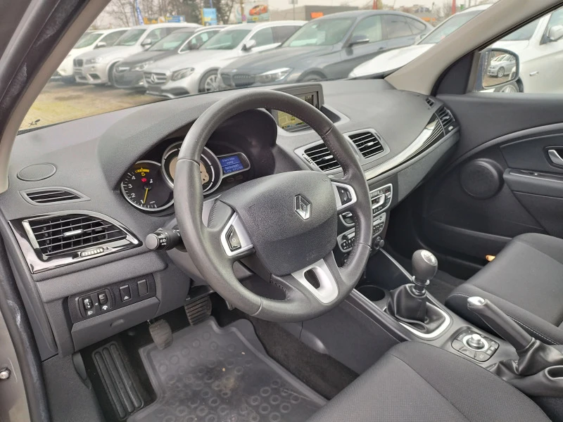 Renault Megane 1.9DCI 131k.s.NAVI, снимка 10 - Автомобили и джипове - 44774533