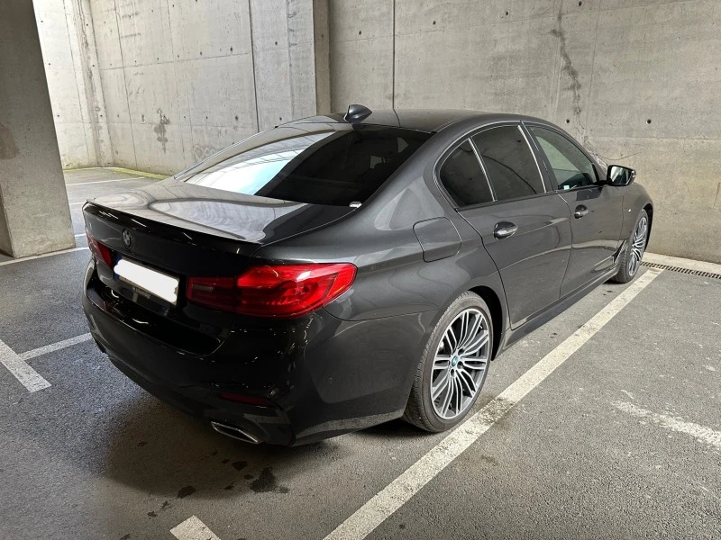 BMW 520 d M-sport , снимка 5 - Автомобили и джипове - 46539647