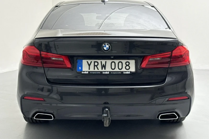 BMW 520 d M-sport , снимка 5 - Автомобили и джипове - 48796017