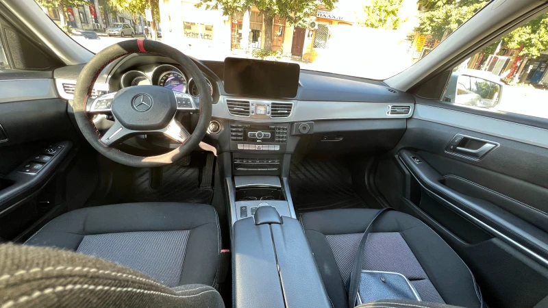 Mercedes-Benz E 250, снимка 9 - Автомобили и джипове - 47298790