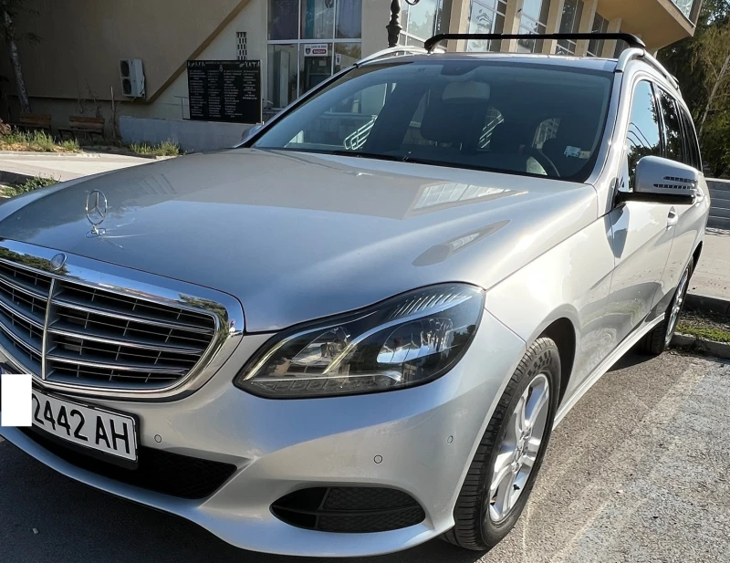 Mercedes-Benz E 250, снимка 3 - Автомобили и джипове - 47298790