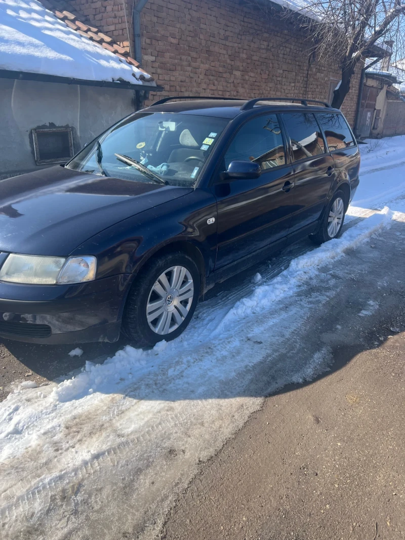 VW Passat, снимка 2 - Автомобили и джипове - 49248094