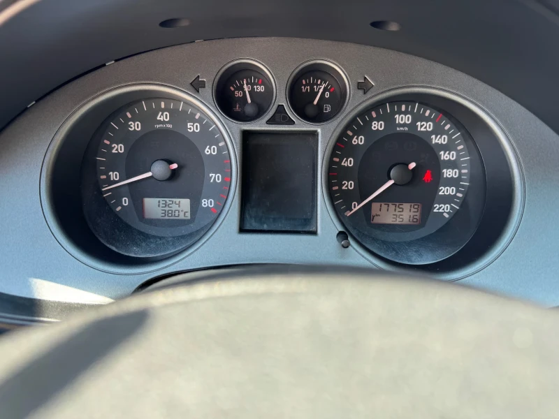 Seat Cordoba 1.4, 16V, снимка 9 - Автомобили и джипове - 52669952