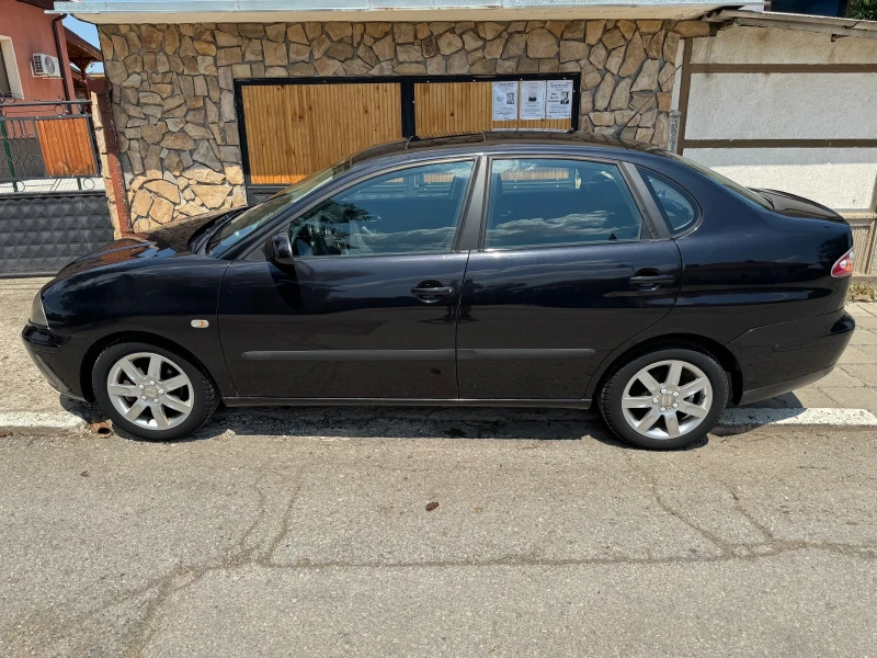 Seat Cordoba 1.4, 16V, снимка 4 - Автомобили и джипове - 52669952