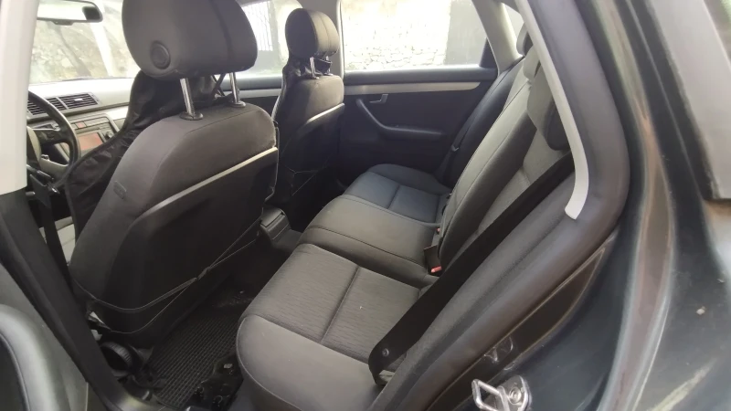 Audi A4, снимка 8 - Автомобили и джипове - 51942520