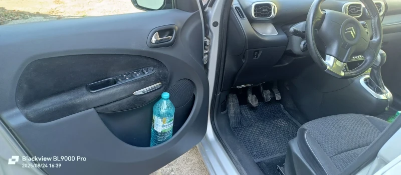 Citroen C3 Picasso 1.6 HDI Exclusive , снимка 15 - Автомобили и джипове - 52547407