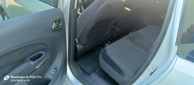 Citroen C3 Picasso 1.6 HDI Exclusive , снимка 13 - Автомобили и джипове - 52547407