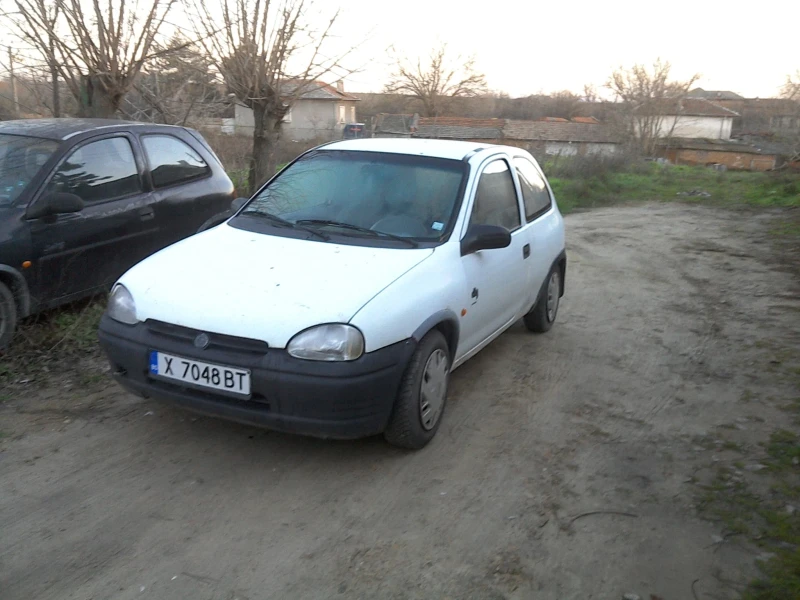 Opel Corsa 1.2, снимка 2 - Автомобили и джипове - 52838364