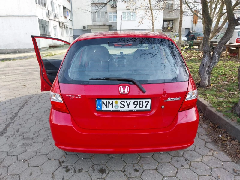 Honda Jazz, снимка 6 - Автомобили и джипове - 52950849