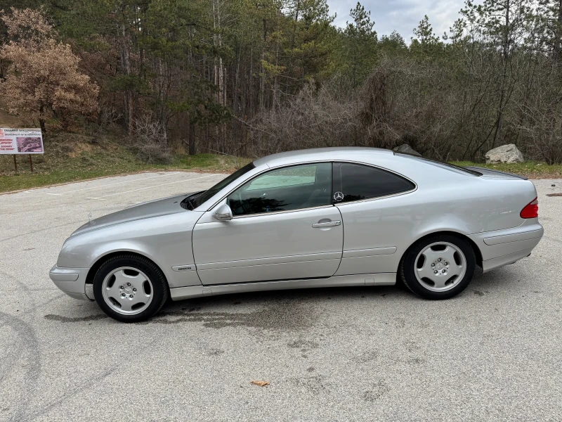 Mercedes-Benz CLK 200 Kompressor, снимка 3 - Автомобили и джипове - 52967101