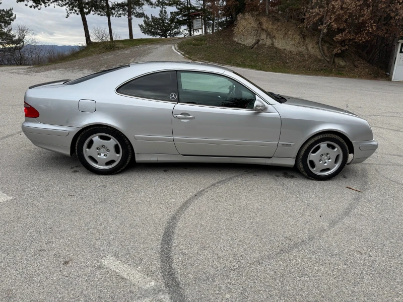 Mercedes-Benz CLK 200 Kompressor, снимка 6 - Автомобили и джипове - 52967101