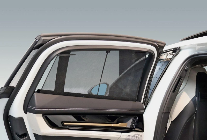 Porsche Panamera 4S E-HYBRID/FACELIFT/CARBON/SPORT DESIGN/BOSE/PANO, снимка 15 - Автомобили и джипове - 53111009