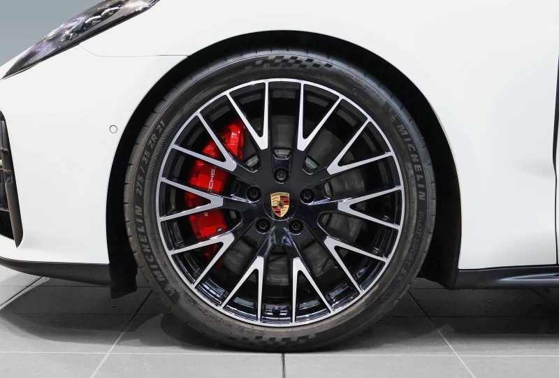 Porsche Panamera 4S E-HYBRID/FACELIFT/CARBON/SPORT DESIGN/BOSE/PANO, снимка 3 - Автомобили и джипове - 53111009