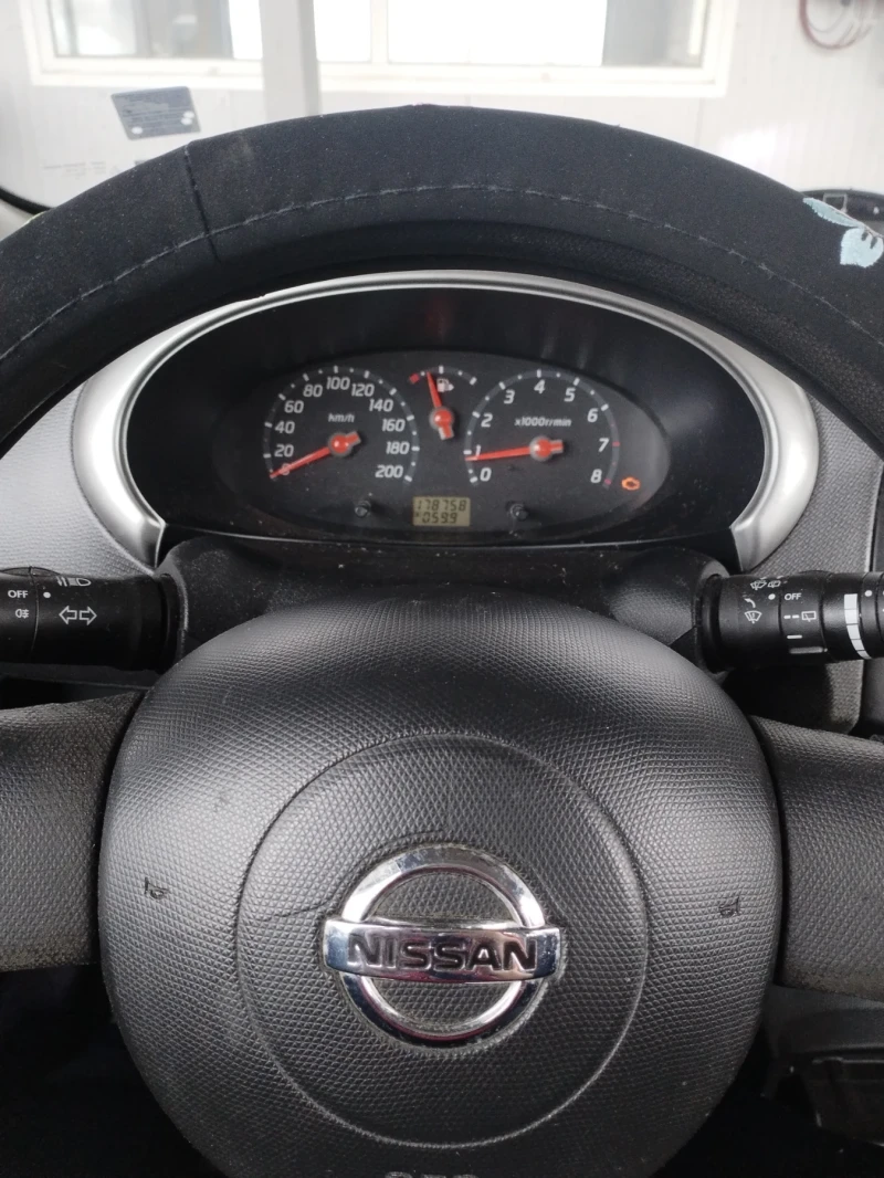 Nissan Micra 1.2i, снимка 3 - Автомобили и джипове - 53167966