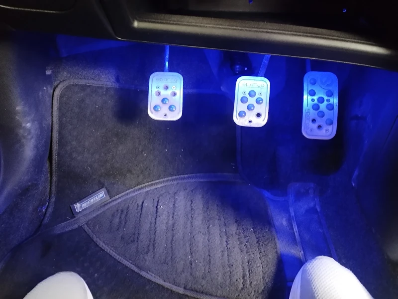 Nissan Micra 1.2i, снимка 2 - Автомобили и джипове - 53167966