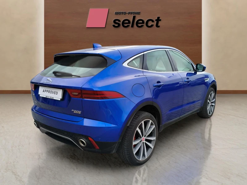 Jaguar E-pace 2.0, снимка 5 - Автомобили и джипове - 53268482