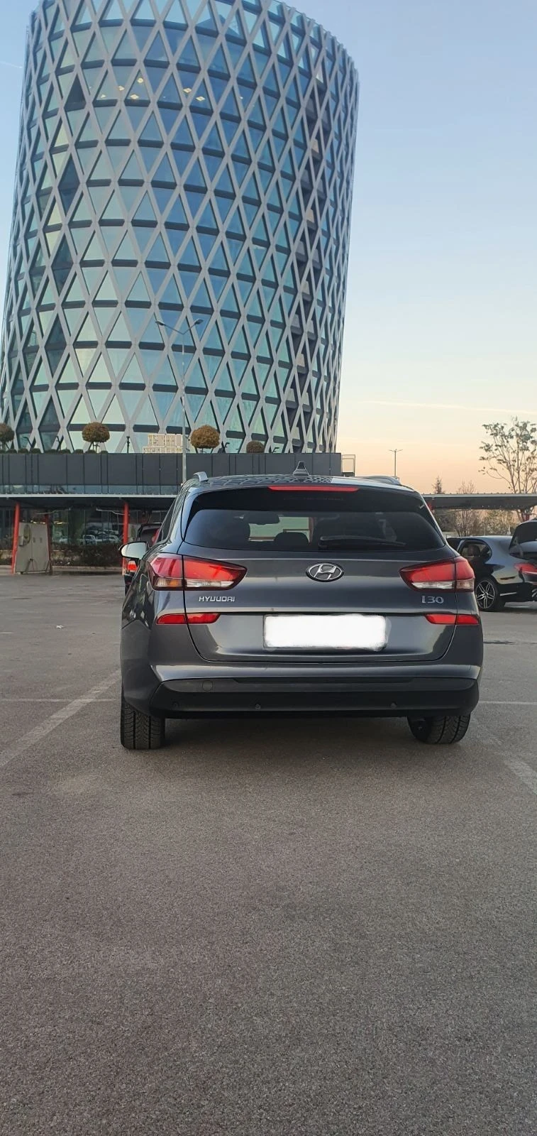 Hyundai I30, снимка 4 - Автомобили и джипове - 48091890