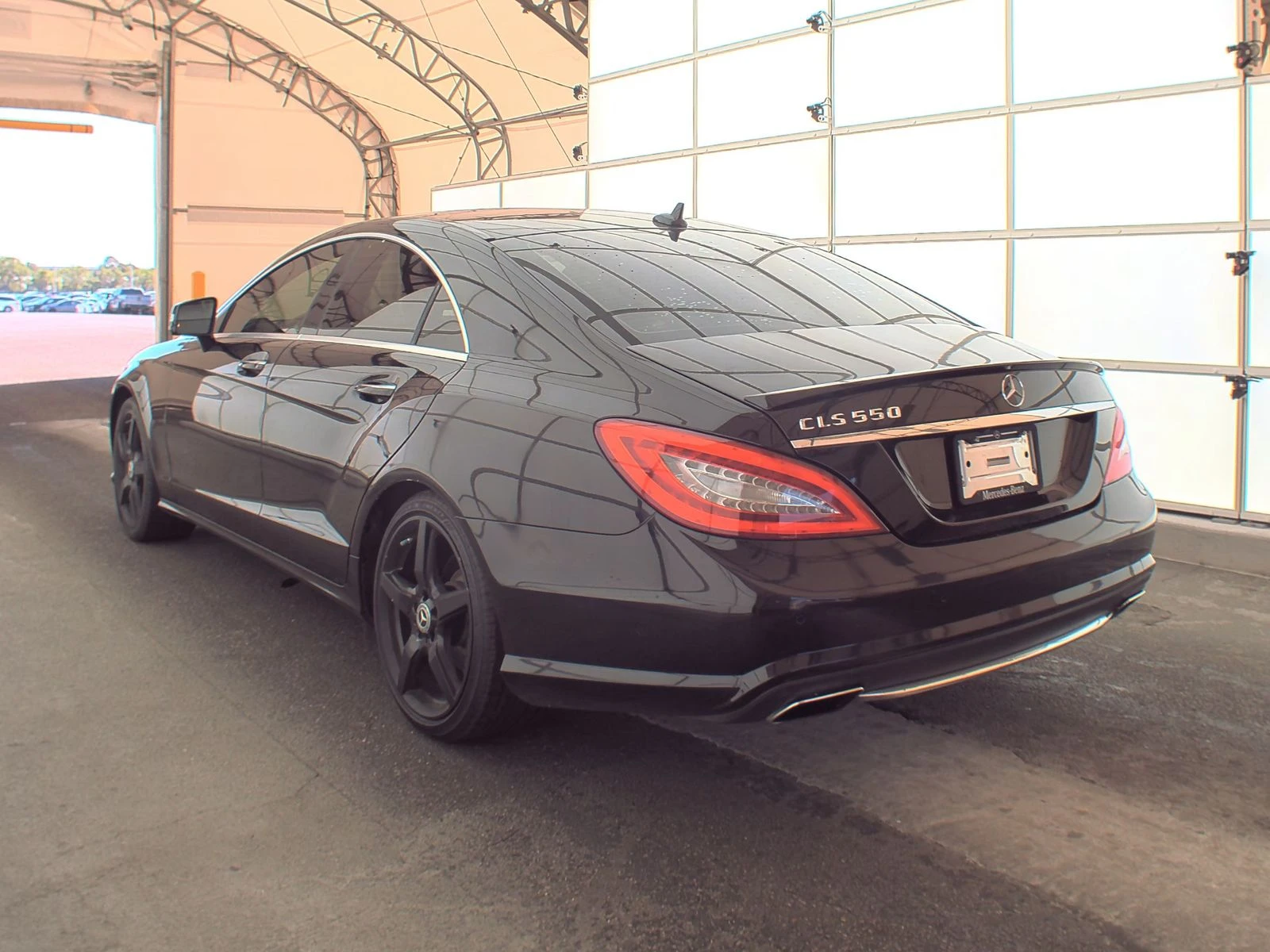 Mercedes-Benz CLS 550 OBDUH* LANE ASSIST* PANO* MASSAGES* HARMAN*  - изображение 6